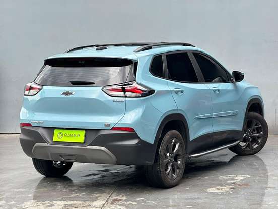 CHEVROLET-TRACKER-2025