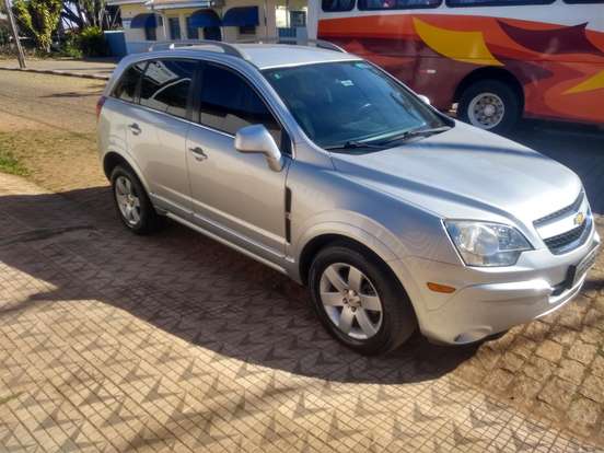 CHEVROLET-CAPTIVA-2012