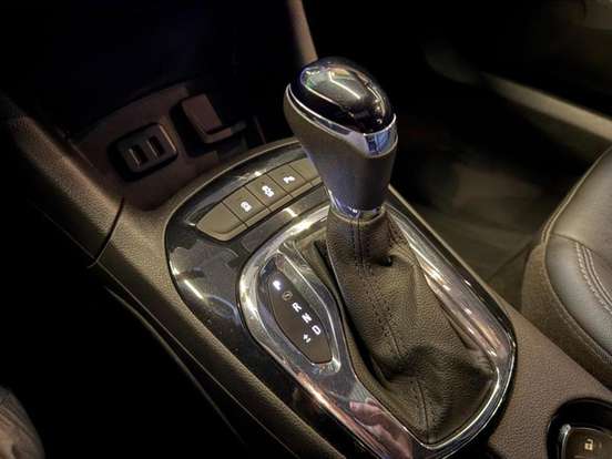 CHEVROLET-CRUZE-2021