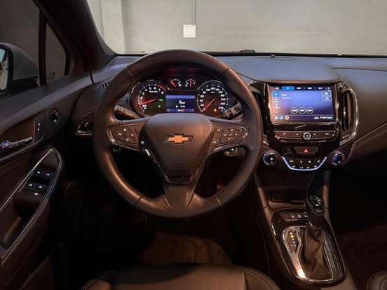 CHEVROLET-CRUZE-2021