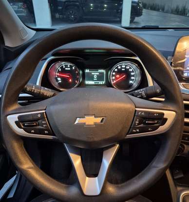 CHEVROLET-TRACKER-2021