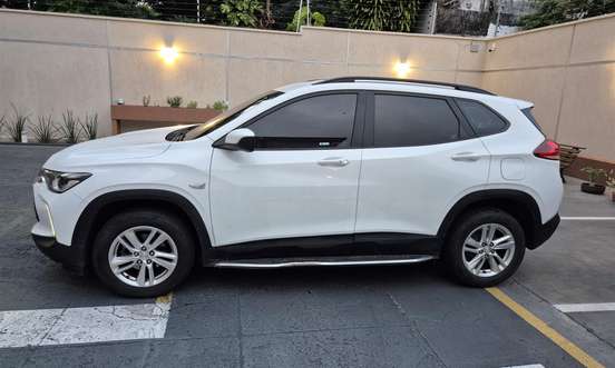 CHEVROLET-TRACKER-2021