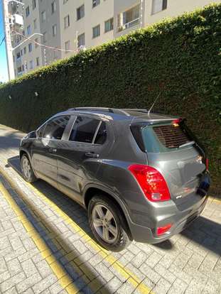 CHEVROLET-TRACKER-2019
