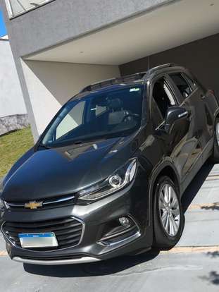 CHEVROLET-TRACKER-2019