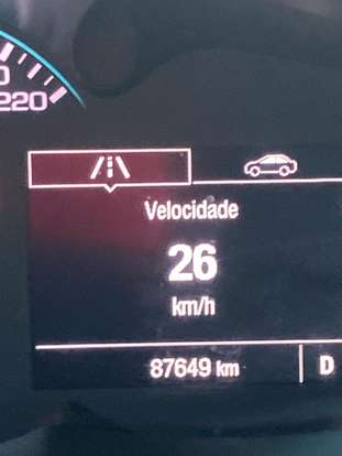 CHEVROLET-TRACKER-2018