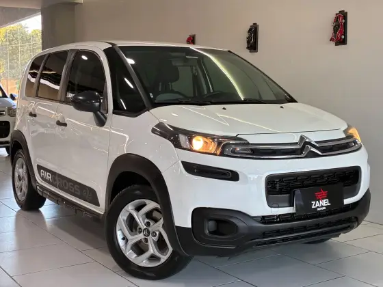 CITROËN AIRCROSS 1.6 VTI 120 FLEX LIVE MANUAL CITROËN AIRCROSS 1.6 VTI 120 FLEX LIVE MANUAL