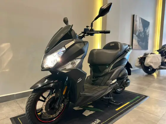 DAFRA CRUISYM 150 DAFRA CRUISYM 150