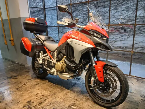 DUCATI MULTISTRADA 1200 V4 S DUCATI MULTISTRADA 1200 V4 S