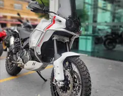 DUCATI DESERT X DUCATI DESERT X