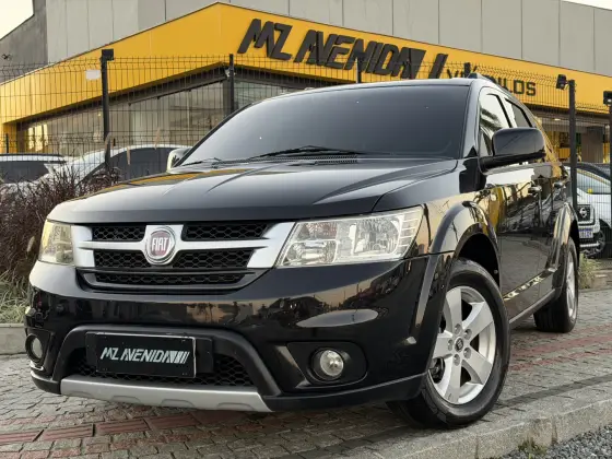FIAT FREEMONT 2.4 PRECISION 16V GASOLINA 4P AUTOMÁTICO