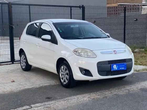 FIAT PALIO 1.0 MPI ATTRACTIVE 8V FLEX 4P MANUAL FIAT PALIO 1.0 MPI ATTRACTIVE 8V FLEX 4P MANUAL