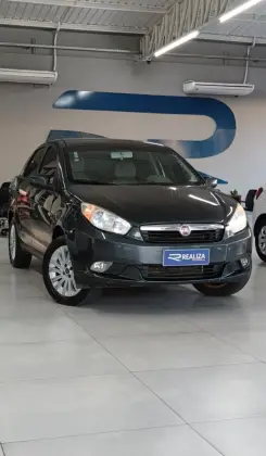 FIAT SIENA 1.6 MPI ESSENCE 16V FLEX 4P AUTOMATIZADO FIAT SIENA 1.6 MPI ESSENCE 16V FLEX 4P AUTOMATIZADO