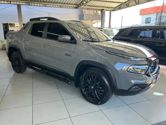 FIAT TORO 1.3 TURBO 270 FLEX ULTRA AT6 FIAT TORO 1.3 TURBO 270 FLEX ULTRA AT6