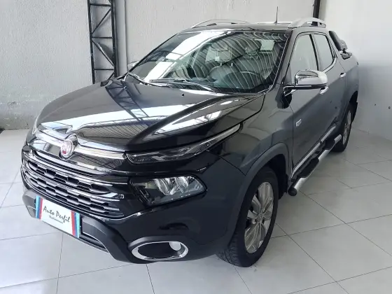 FIAT TORO 2.0 16V TURBO DIESEL RANCH 4WD AT9 FIAT TORO 2.0 16V TURBO DIESEL RANCH 4WD AT9
