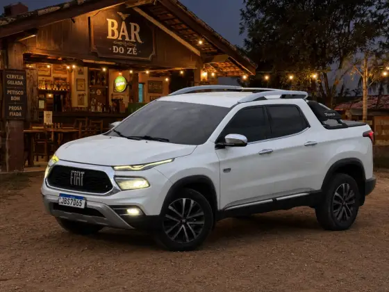 FIAT TORO 2.0 16V TURBO DIESEL RANCH 4WD AT9 FIAT TORO 2.0 16V TURBO DIESEL RANCH 4WD AT9