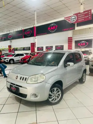 FIAT UNO 1.0 EVO VIVACE 8V FLEX 4P MANUAL FIAT UNO 1.0 EVO VIVACE 8V FLEX 4P MANUAL