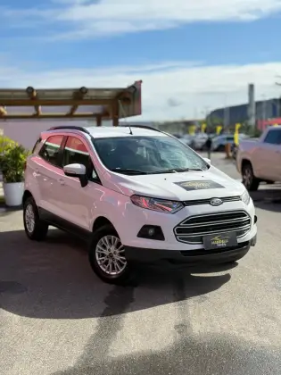 FORD ECOSPORT 1.6 SE 16V FLEX 4P POWERSHIFT FORD ECOSPORT 1.6 SE 16V FLEX 4P POWERSHIFT