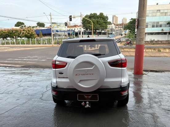 FORD-ECOSPORT-1.5 TI-VCT FLEX SE MANUAL FORD-ECOSPORT-2018