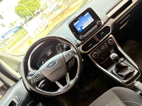 FORD-ECOSPORT-2018