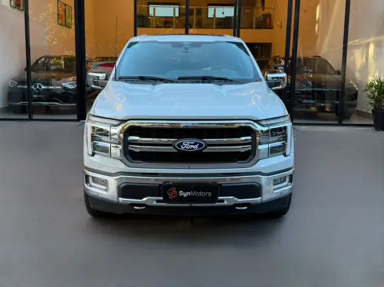FORD F-150 5.0 V8 GASOLINA CD LARIAT FX4 AUTOMÁTICO FORD F-150 5.0 V8 GASOLINA CD LARIAT FX4 AUTOMÁTICO
