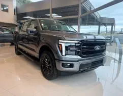 FORD F-150 5.0 V8 GASOLINA CD LARIAT BLACK FX4 AUTOMÁTICO FORD F-150 5.0 V8 GASOLINA CD LARIAT BLACK FX4 AUTOMÁTICO