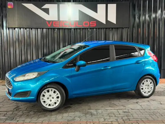 FORD FIESTA 1.5 SE HATCH 16V FLEX 4P MANUAL FORD FIESTA 1.5 SE HATCH 16V FLEX 4P MANUAL