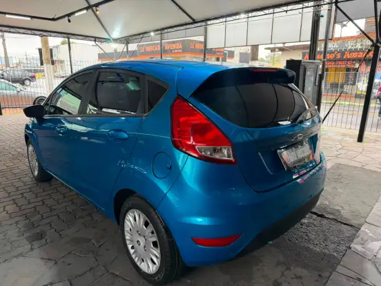 FORD-FIESTA-2013