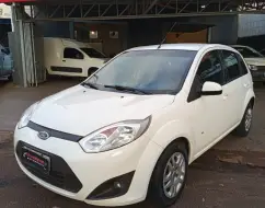 FORD FIESTA 1.6 ROCAM HATCH 8V FLEX 4P MANUAL FORD FIESTA 1.6 ROCAM HATCH 8V FLEX 4P MANUAL