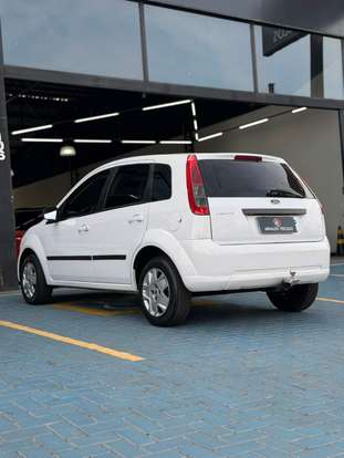FORD-FIESTA-2013