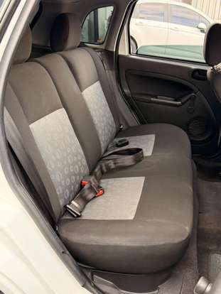 FORD-FIESTA-2013