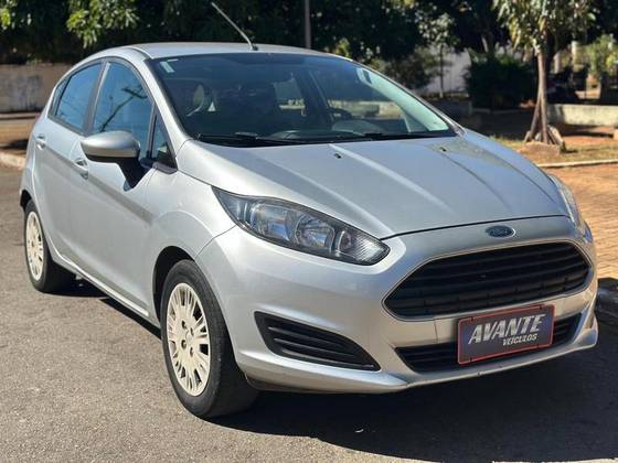 FORD FIESTA 1.5 SE HATCH 16V FLEX 4P MANUAL