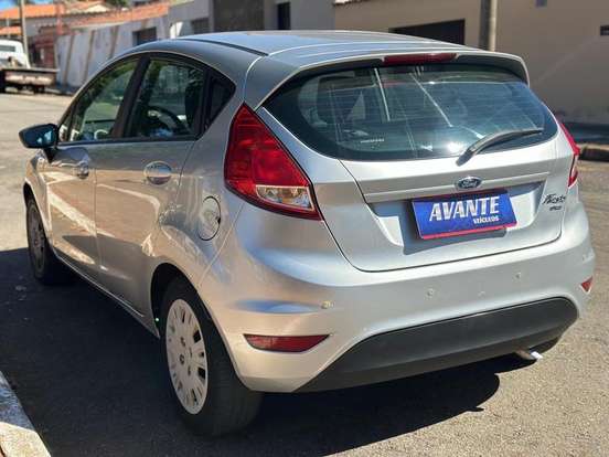FORD-FIESTA-1.5 SE HATCH 16V FLEX 4P MANUAL FORD-FIESTA-2015