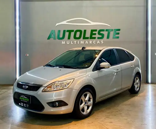 FORD FOCUS 2.0 16V FLEX 4P AUTOMÁTICO FORD FOCUS 2.0 16V FLEX 4P AUTOMÁTICO