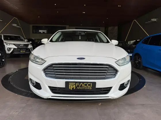 FORD FUSION 2.0 TITANIUM AWD 16V GASOLINA 4P AUTOMÁTICO FORD FUSION 2.0 TITANIUM AWD 16V GASOLINA 4P AUTOMÁTICO
