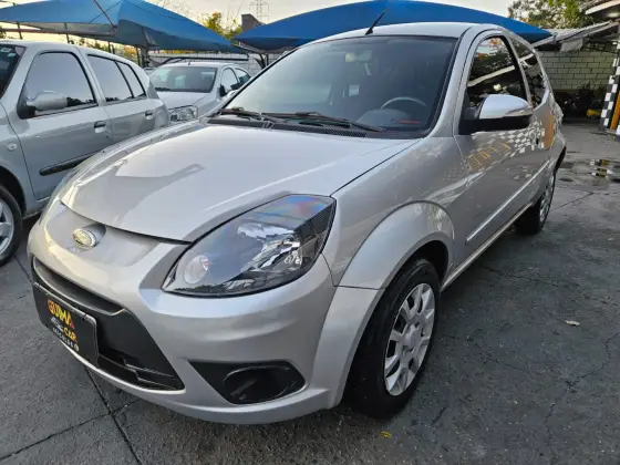 FORD KA 1.0 MPI 8V FLEX 2P MANUAL FORD KA 1.0 MPI 8V FLEX 2P MANUAL