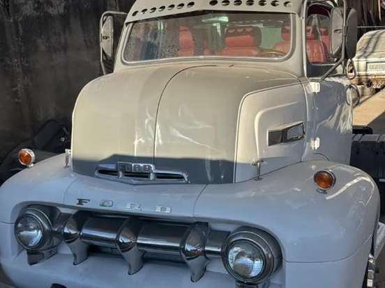 FORD-CUSTOM-3.9 DELUXE TUDOR V8 GASOLINA 2P MANUAL FORD-CUSTOM-1951