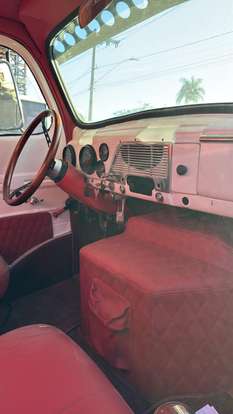 FORD-CUSTOM-1951