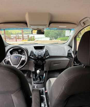 FORD-ECOSPORT-2016