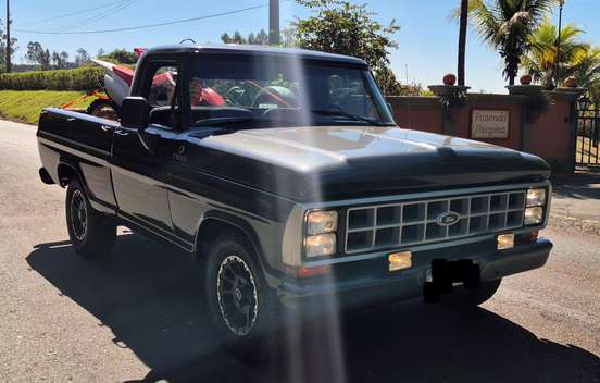 FORD-F-1000-1988