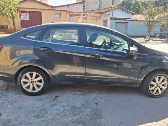 FORD-FIESTA-1.6 SE SEDAN 16V FLEX 4P MANUAL FORD-FIESTA-2011