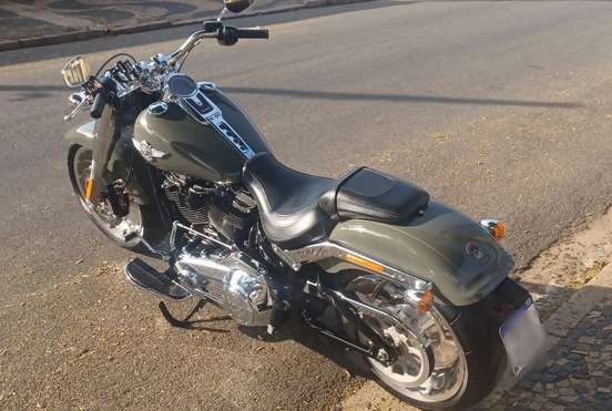 HARLEY-DAVIDSON-SOFTAIL FAT BOY 114-2021
