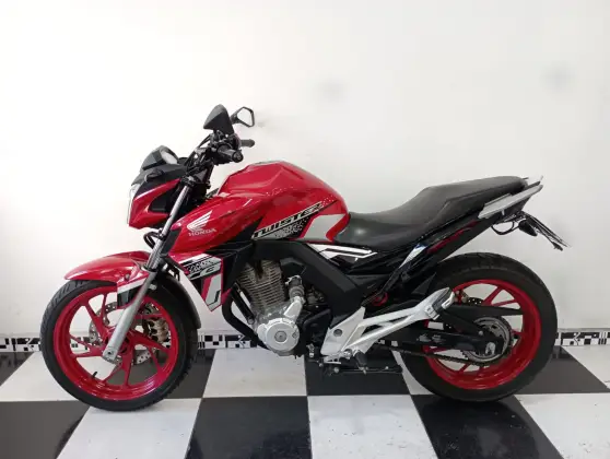 HONDA CB TWISTER HONDA CB TWISTER