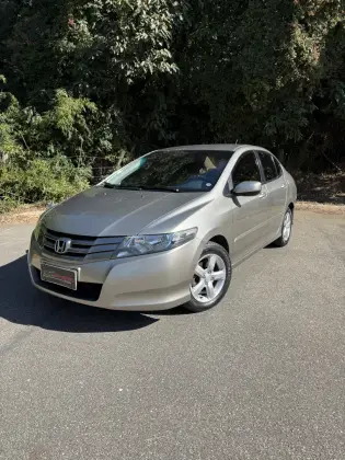 HONDA CITY 1.5 DX 16V FLEX 4P AUTOMÁTICO HONDA CITY 1.5 DX 16V FLEX 4P AUTOMÁTICO