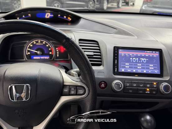 HONDA-CIVIC-2010