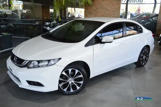 HONDA CIVIC 2.0 LXR 16V FLEX 4P AUTOMÁTICO HONDA CIVIC 2.0 LXR 16V FLEX 4P AUTOMÁTICO