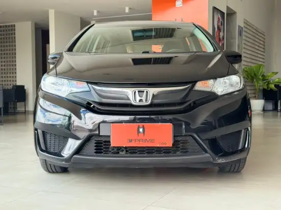 HONDA-FIT-2016