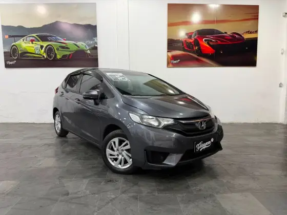 HONDA FIT 1.5 LX 16V FLEX 4P AUTOMÁTICO HONDA FIT 1.5 LX 16V FLEX 4P AUTOMÁTICO