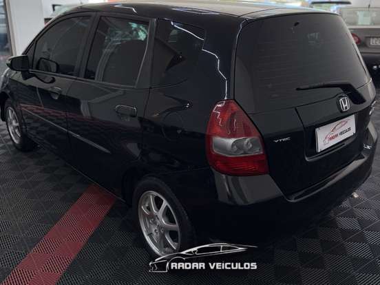 HONDA-FIT-2006