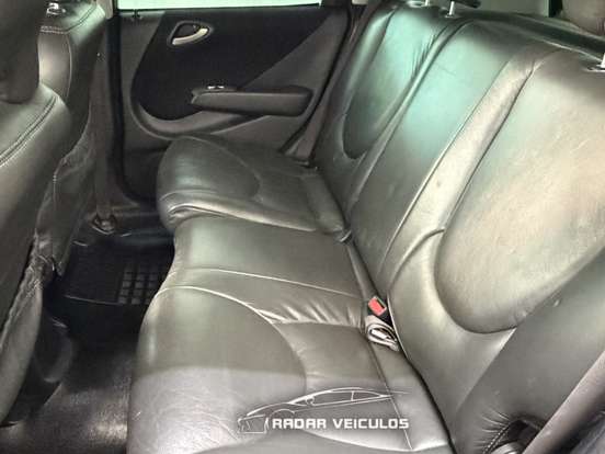 HONDA-FIT-2006