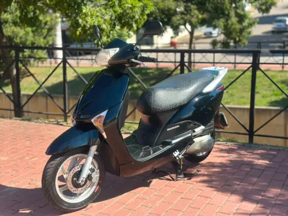 HONDA LEAD 110 